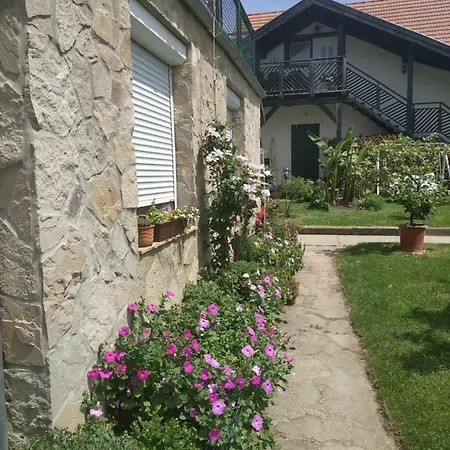 Szabo Apartment Heviz